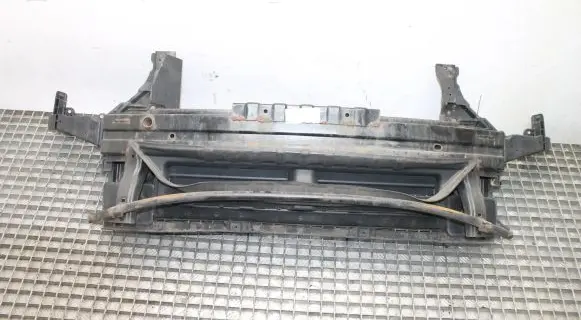 Hyundai i40 Front bumper cross member