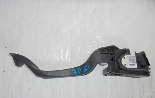 Peugeot 308 Accelerator throttle pedal 9674829580