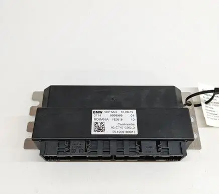 BMW X5 G05 Air suspension control unit module (rear) A2C74703623 18261810