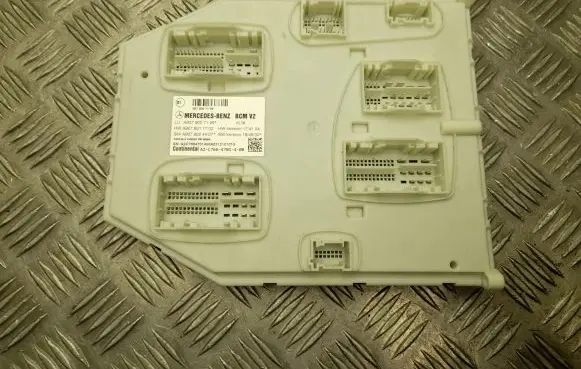 Mercedes-Benz Sprinter W907 W910 Comfort/convenience module A9079017702