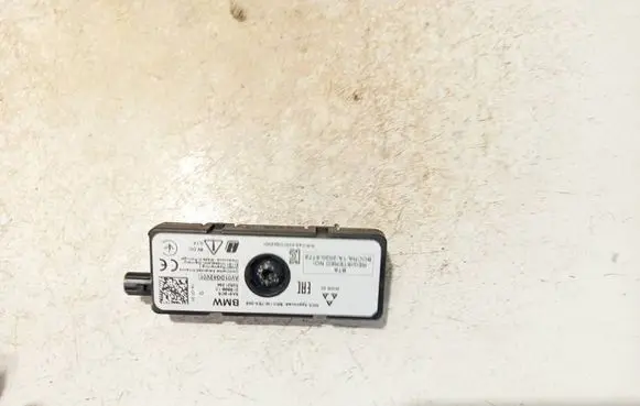 BMW 2 F22 F23 Antenna control unit 52521337 21889810