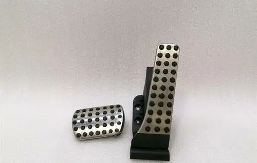 Mercedes-Benz C W204 Accelerator throttle pedal A2043000204