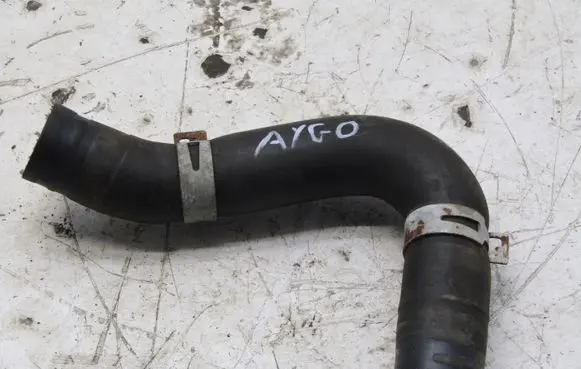 Toyota Aygo AB40 Engine coolant pipe/hose 1111