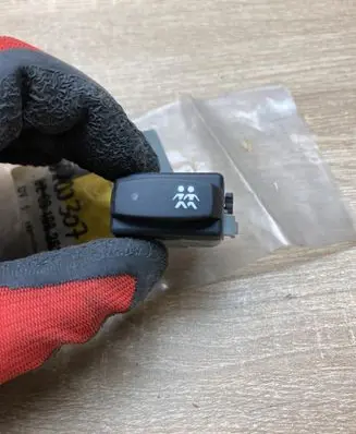 Central locking switch button