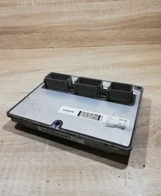 Volvo V50 Engine control unit/module ECU 30743371