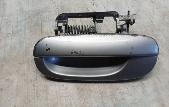 Peugeot 607 Rear door exterior handle 9631931180