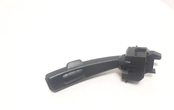 Volvo V50 Indicator stalk 17D770