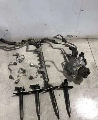 Volkswagen PASSAT B6 Fuel injection system set 03L130277 045116030 03L130069A