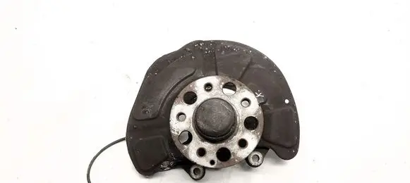 Mercedes-Benz E W212 Front wheel hub 
