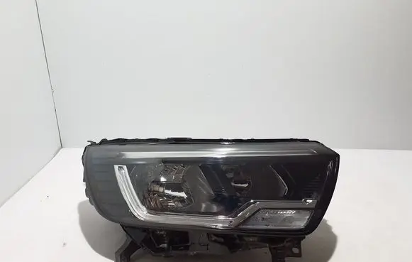 Renault Kangoo III Headlight/headlamp 260100108R