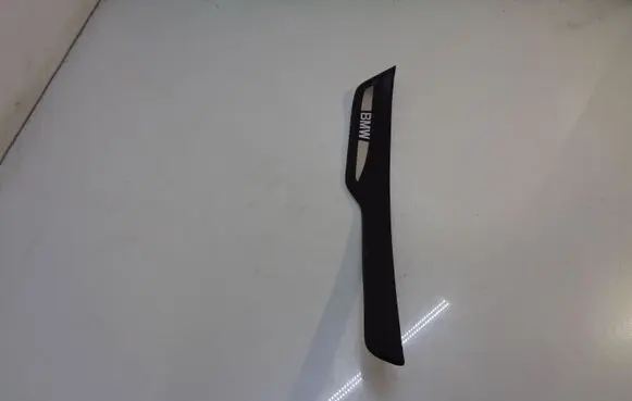 BMW 3 E90 E91 Side skirt rear trim 7060285