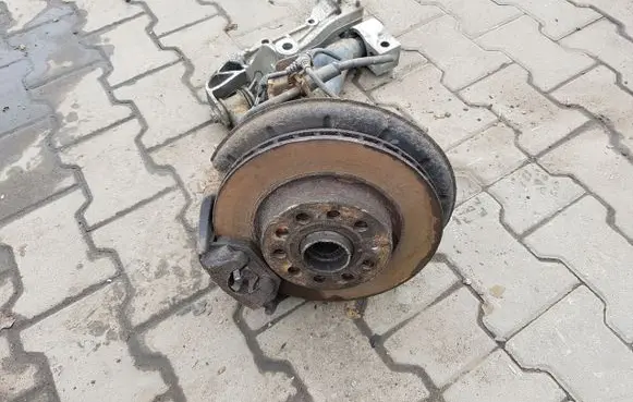 Audi A3 S3 8P Front wheel hub spindle knuckle