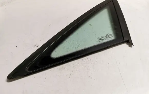 Audi A6 C7 Rear side window