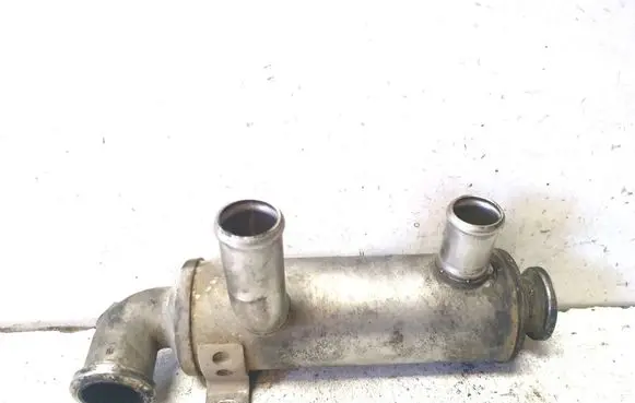 Ford Focus C-MAX EGR valve cooler 3M5Q9F464BC