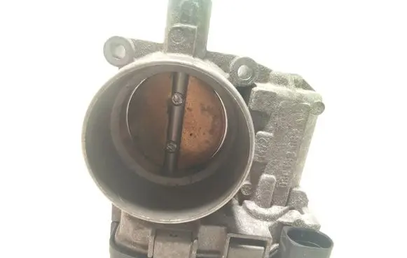 Volkswagen Golf IV Throttle valve 03c133062a