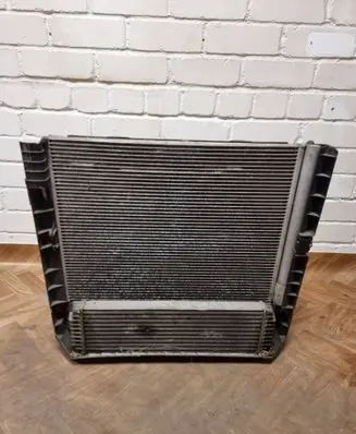 BMW X5 E70 Radiator set 7586775 S9225 7533472