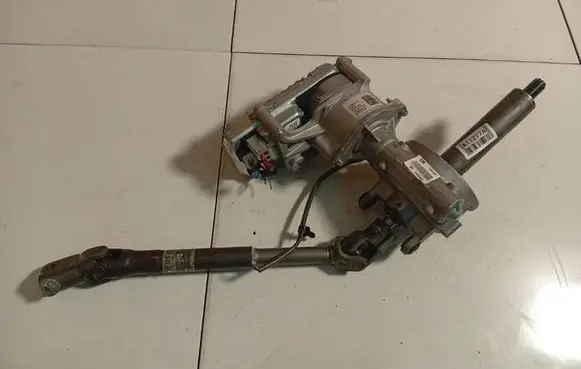 Opel Meriva A Power steering pump 13247206