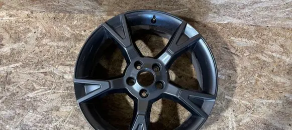 Nissan Ariya R19 alloy rim KB4095M400 C02187