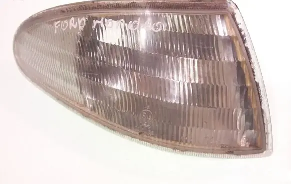Ford Mondeo MK I Front indicator light 183156B