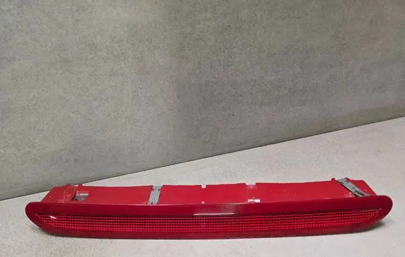 Volkswagen PASSAT B7 Third/center stoplight 1K6945097A