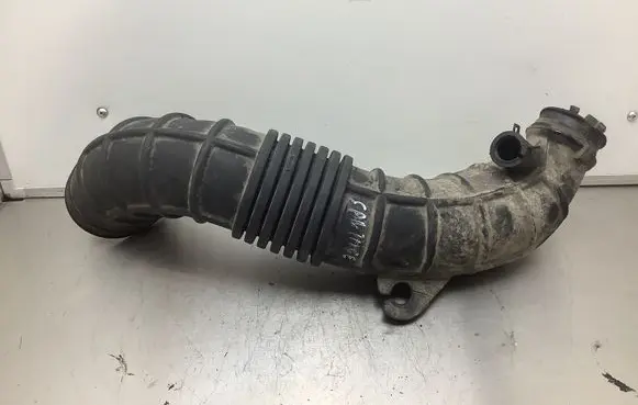 Hyundai Santa Fe Turbo air intake inlet pipe/hose 281382B200