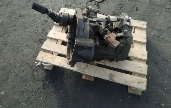 Volkswagen PASSAT B6 Manual 7 speed gearbox 