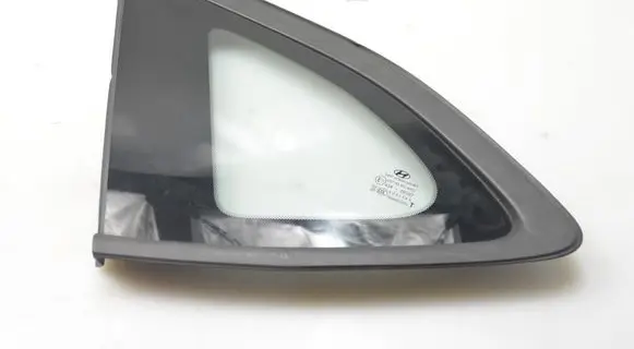 Hyundai Tucson TL Rear side window 87810D3000