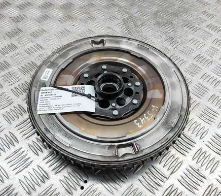 Mercedes-Benz C W206 Flywheel A1390304000
