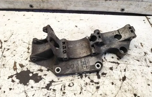 Seat Alhambra (Mk1) Generator/alternator bracket 045903143C