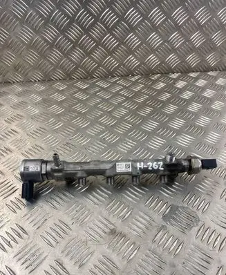 Audi Q5 SQ5 Fuel main line pipe 04L089G