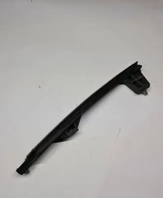 Hyundai i30 Front door window/glass frame 83535A5000