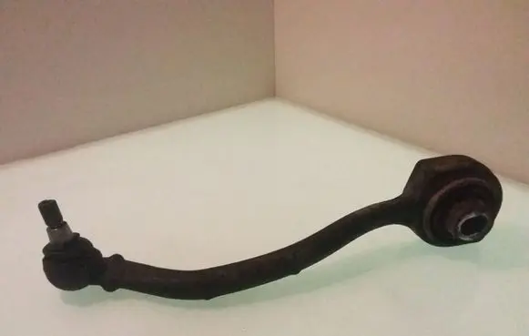 Mercedes-Benz C W203 Front lower control arm/wishbone