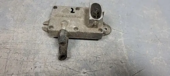Ford Mondeo MK I Air pressure sensor 93BB-9J460-AA