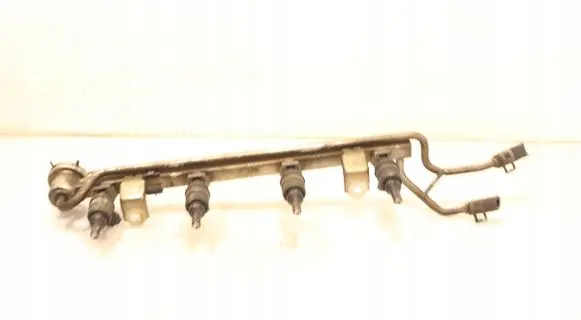 Seat Leon (1M) Fuel main line pipe