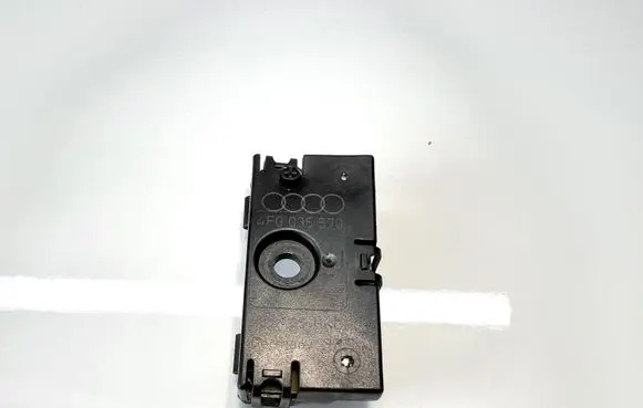 Audi A6 S6 C6 4F Antenna control unit 920003001