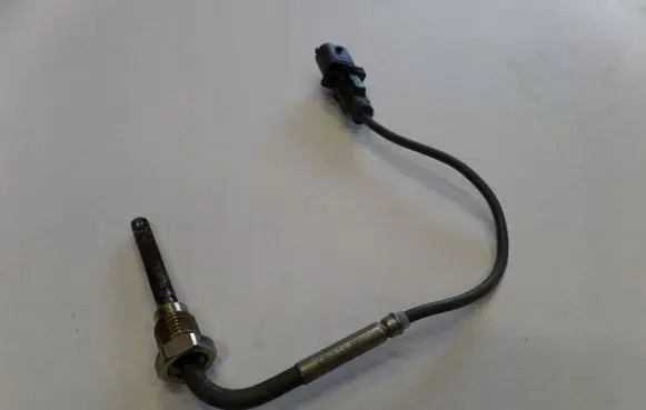 Opel Insignia A Exhaust gas temperature sensor 55566185