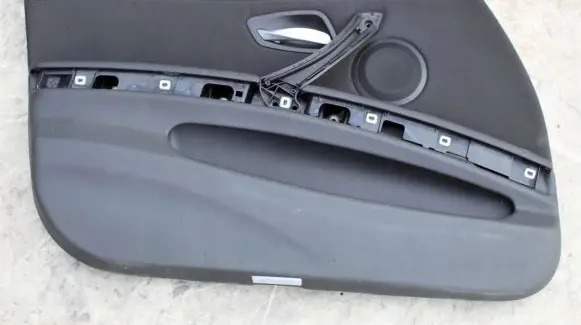BMW 3 E90 E91 Front door card panel trim