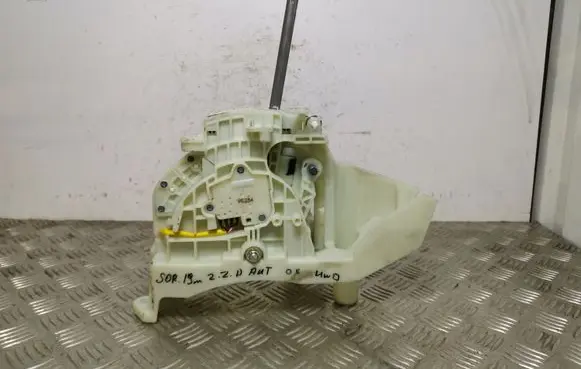 KIA Sorento Gear shifter/selector