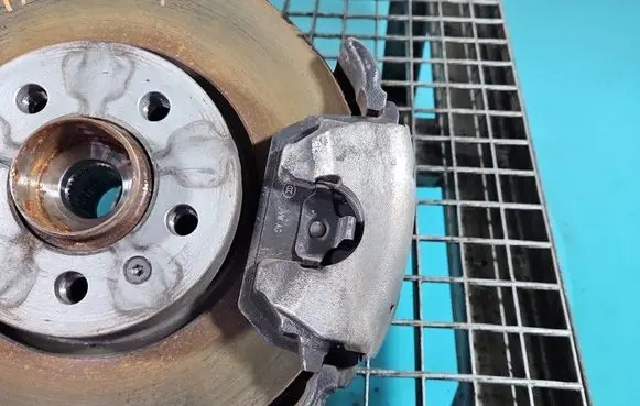 Skoda Kamiq Front brake caliper IMPRK1553856