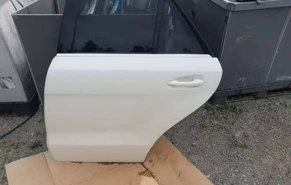 Mercedes-Benz ML W166 Rear door 
