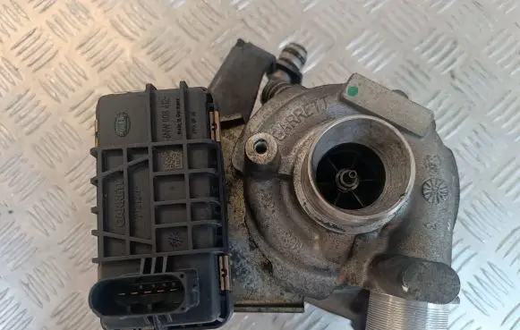 Peugeot 407 Turbo 4U3Q6K682AJ 6NW008412 72331112