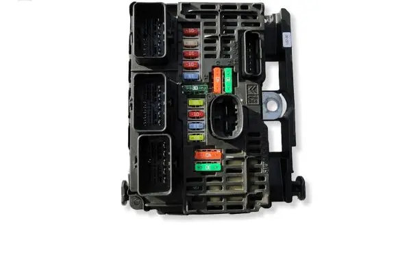 Peugeot 407 Fuse box set 6500CG BSML0200 S118983002Q