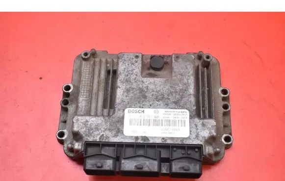 Suzuki Grand Vitara II Engine control unit/module ECU 8200518648