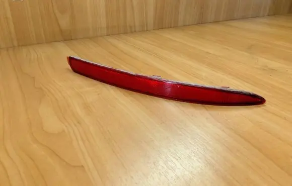 Skoda Octavia Mk2 (1Z) Rear tail light reflector 1ZD945106