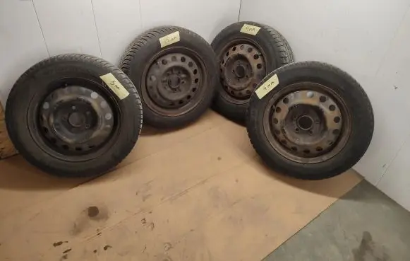 KIA Ceed R15 steel rim 