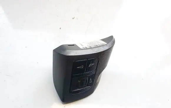 Opel Astra H Steering wheel buttons/switches 13126750