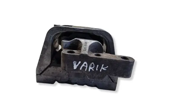 Volkswagen PASSAT B6 Engine mount bracket 1K0199262