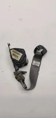 Jeep Grand Cherokee (WK) Rear seatbelt P1cl92zj3aa