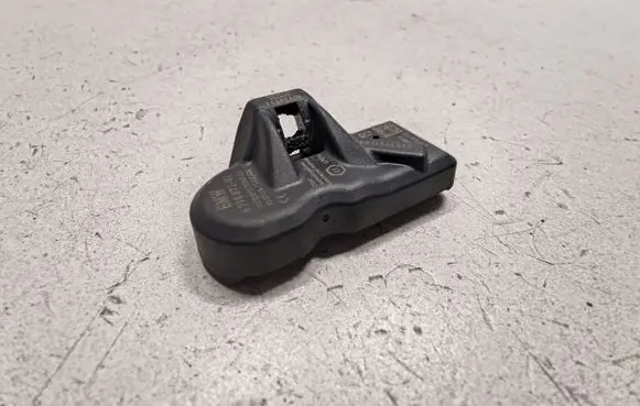 BMW 5 F10 F11 Tire pressure sensor 6798872 36106798872 36106874830