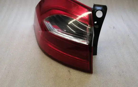 KIA Rio Rear/tail lights 924011W2L A3209D01
